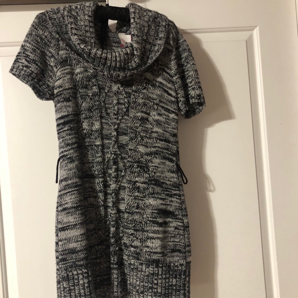 Sweater dress black and grey